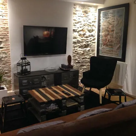 Les Machines De Jules, Hyper Centre Lejlighed