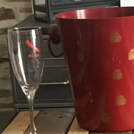 Les Machines De Jules, Hyper Centre Lägenhet